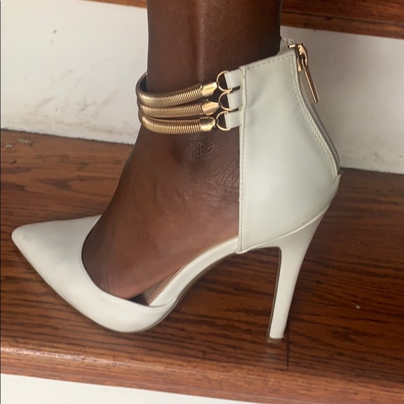 Ankle detail heels - Picture 7 of 7